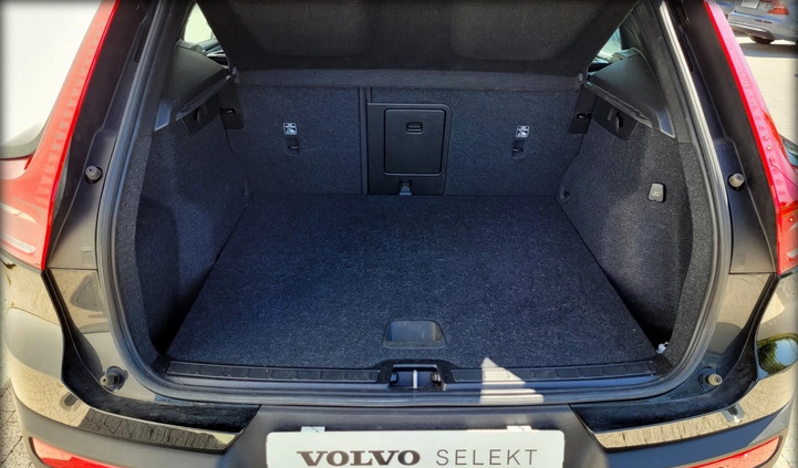 Volvo XC 40 cena 132555 przebieg: 55450, rok produkcji 2021 z Hajnówka małe 172